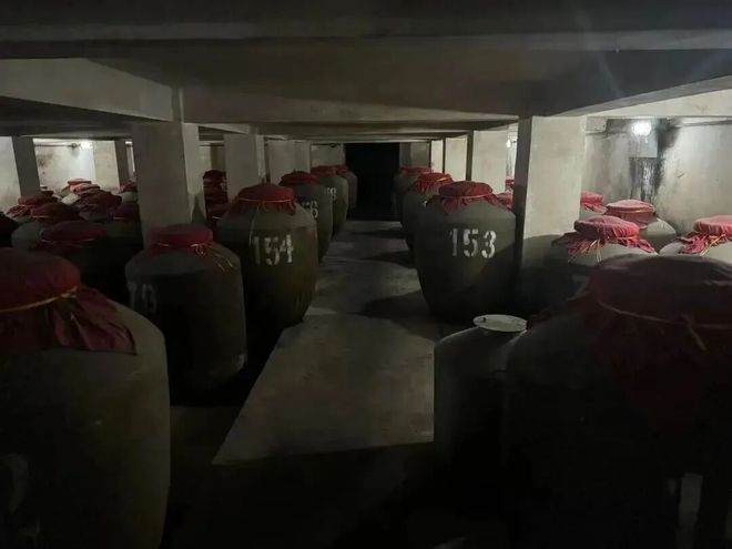 酒企首份年报预告出炉!口子窖:全年净利下降超五成 酒企首份年报预告出炉!口子窖:全年净利下降超五成