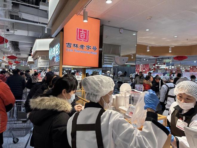 覆盖北京七区完成21店调改永辉以龙湖长楹天街店为新起点深化运营 覆盖北京七区完成21店调改永辉以龙湖长楹天街店为新起点深化运营