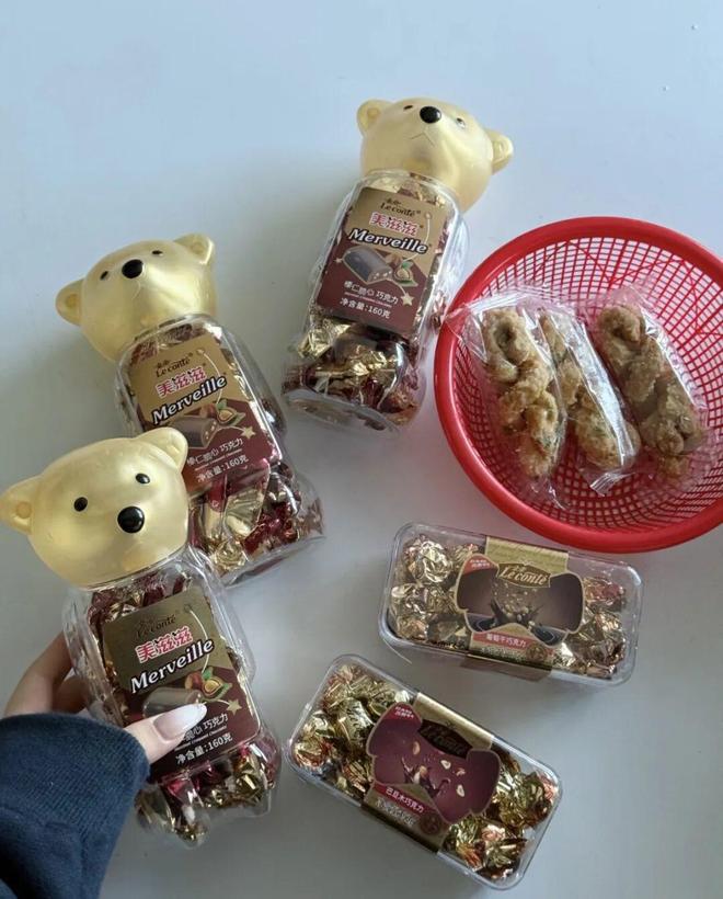 被质疑“擦边营销”，金帝巧克力致歉