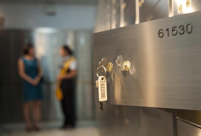 银行保管箱成抢手货，有网点“预计几年都腾不出空箱”，工作人员：或因金价上涨