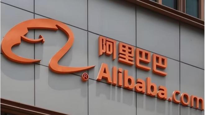 一场春节突袭，阿里改写了AI战局